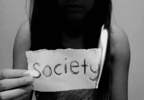 La sociedad es difícil