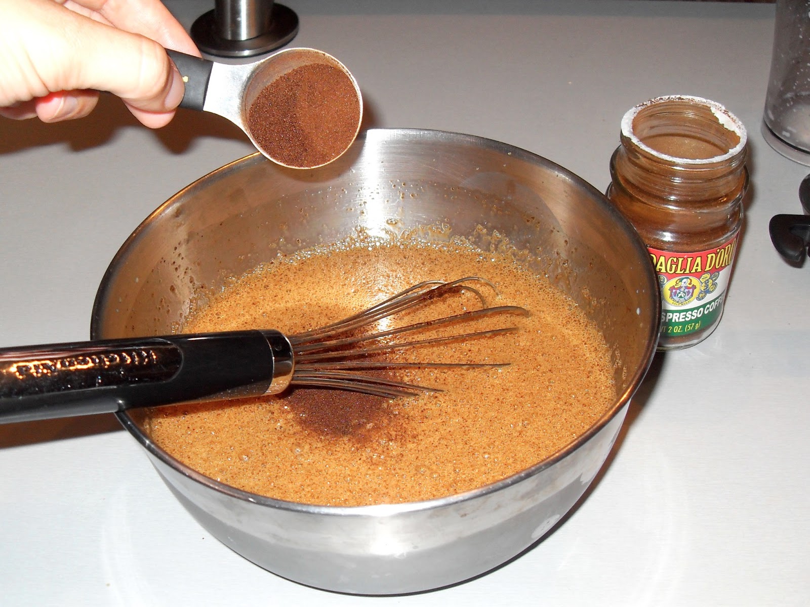 Marissa Says... A Lifestyle Blog Homemade pistachio and coffee ice cream