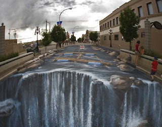 Gambar-Gambar Keren 3D Street Painting Gambar-Gambar Keren
