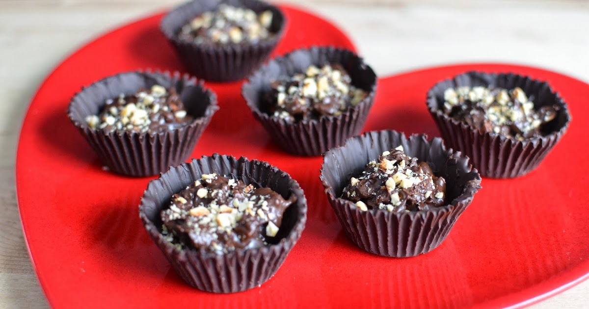Playing with Flour Chocolatehazelnut cups (for my Valentine)