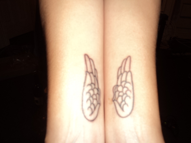 Angel Wings Wrist