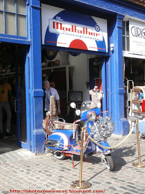 The Modfather Clothing Shop in Stables Market (Camden Town). La tienda Modfather en Stables Market (Camden Town) The Modfather Clothing Shop in Stables Market (Camden Town). La tienda Modfather en Stables Market (Camden Town)