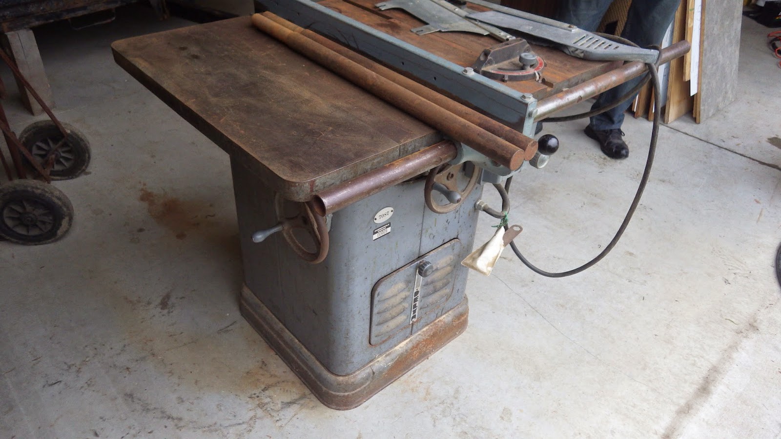 Ravenwood Blog New (old) table saw Finally!