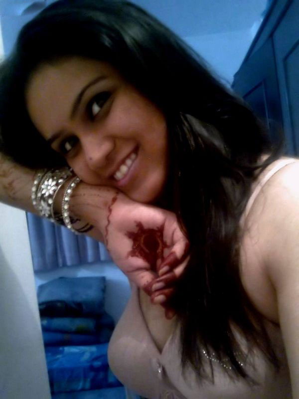 Do married cleavage show why women LovePanky