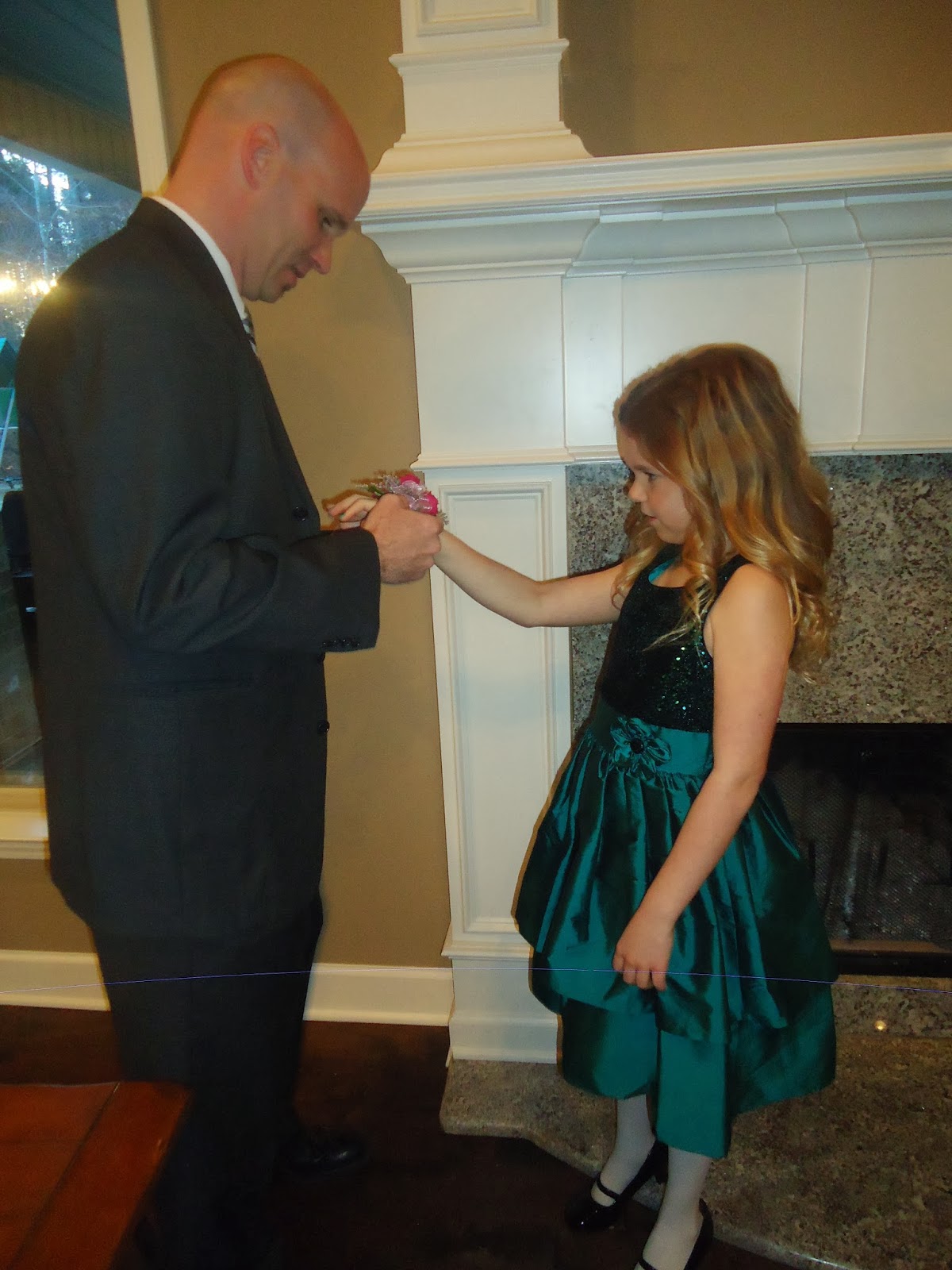 Sweetest Father Daughter Dance Ever: Miranda Baeza - 4axntog