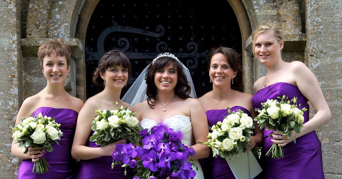 Lisa Chandler Wedding Photography Berkshire Florists choose your
