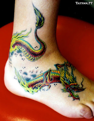 Dragão no Pé de Tatuagens