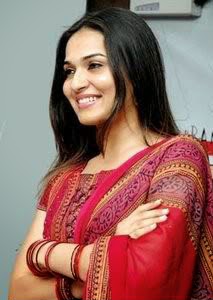 celebrity movie ar coogled superstar rajinikanth daughter soundarya celebrity movie ar coogled superstar rajinikanth daughter soundarya