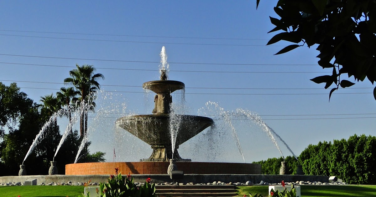 Phoenix Daily Photo Grand Fountain