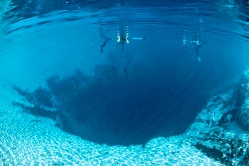 Misteri Di Segitiga Bermuda Misteri Di Segitiga Bermuda