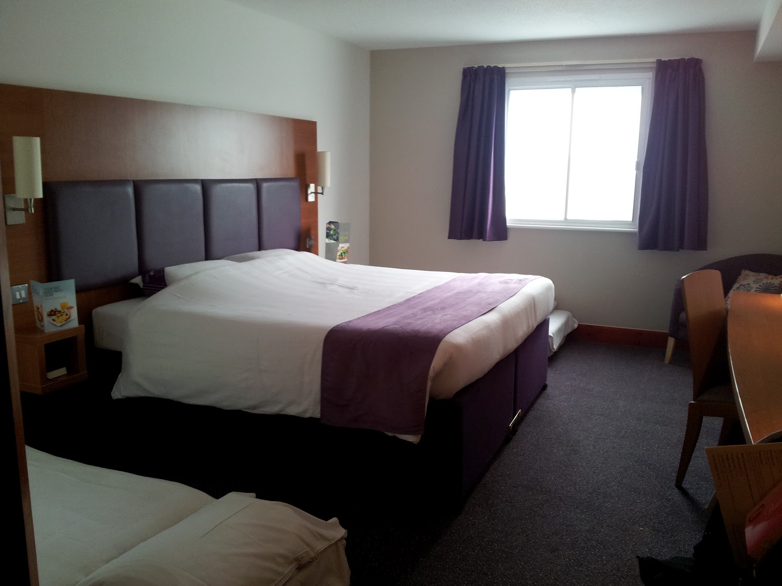 Premier Inn Twin Room Sofa Bed Premier Inn Twin Room Sofa Bed
