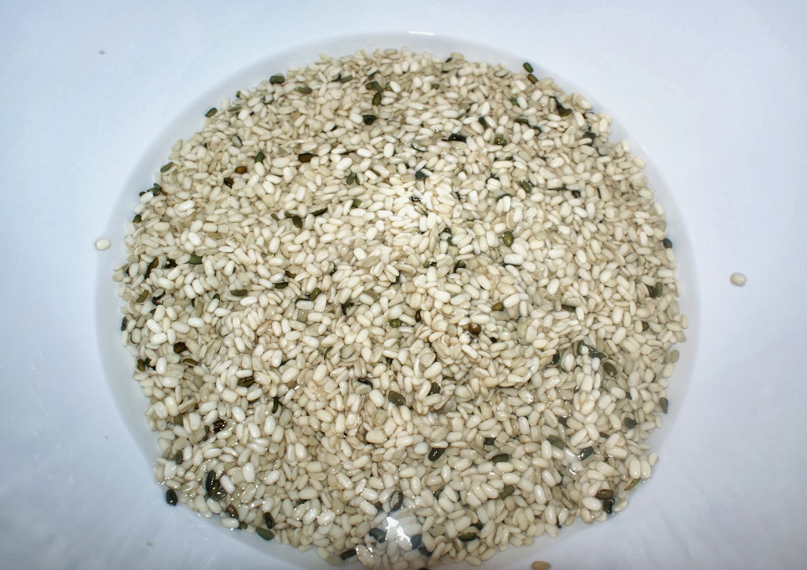 Nepali Tummy!!: Bara (Black Lentil Nepali Pan Cakes)!!