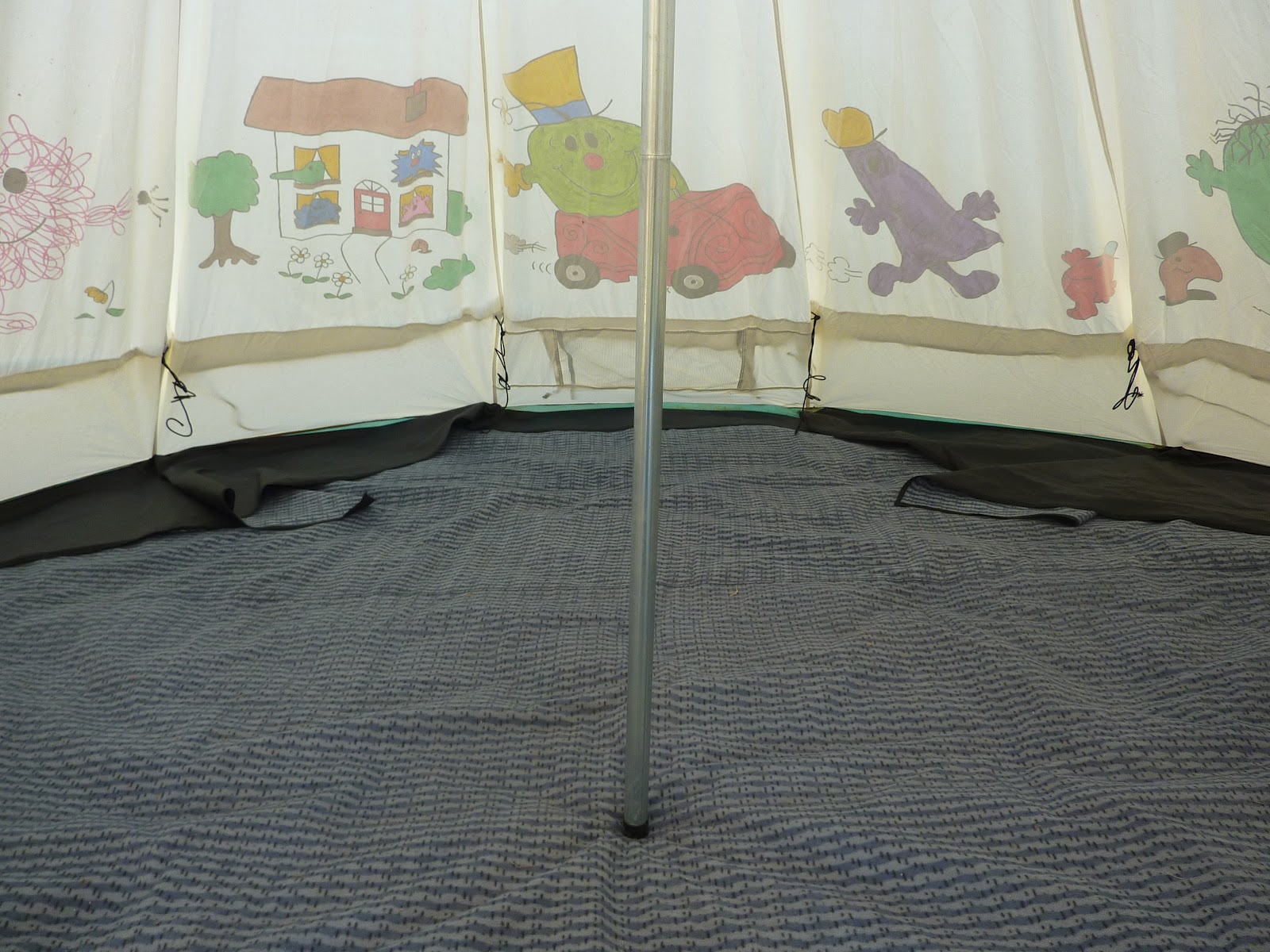 Make Do and Camp Finally.....My Own Bell Tent Carpet