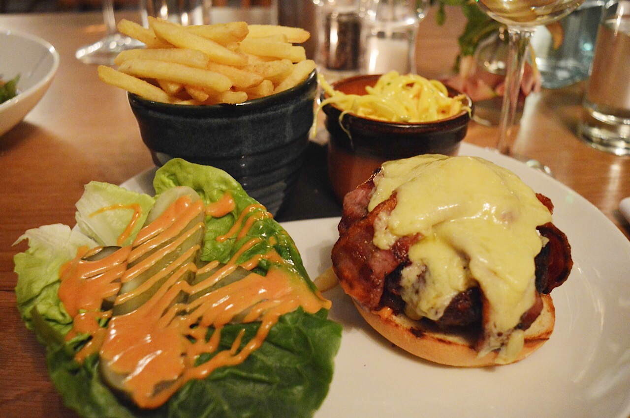 George and Dragon Hurstbourne Tarrant review, FashionFake, food blogs, lifestyle bloggers