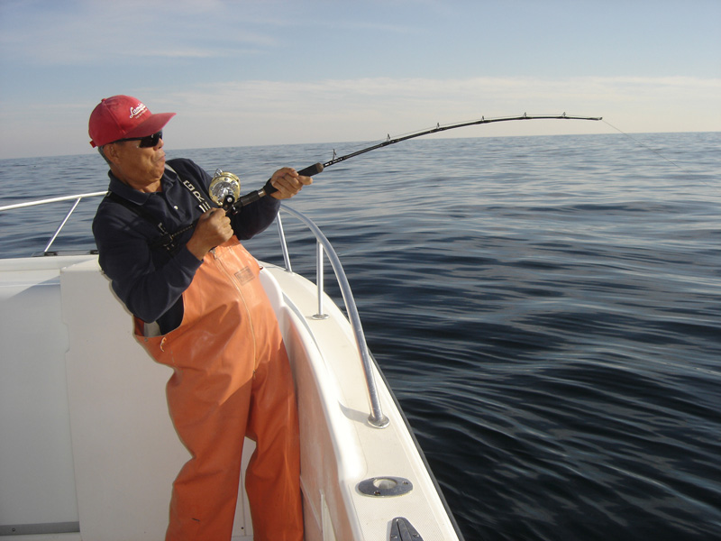 Saltywater Tackle 2012 Hatteras and Oregon Inlet, North Carolina Blue Fin Tuna Jigging and Popping Trips. Take the planning and the stress out of your fishing.