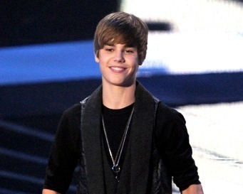 Justin Bieber akan produksi Film di 2012 Justin Bieber akan produksi Film di 2012