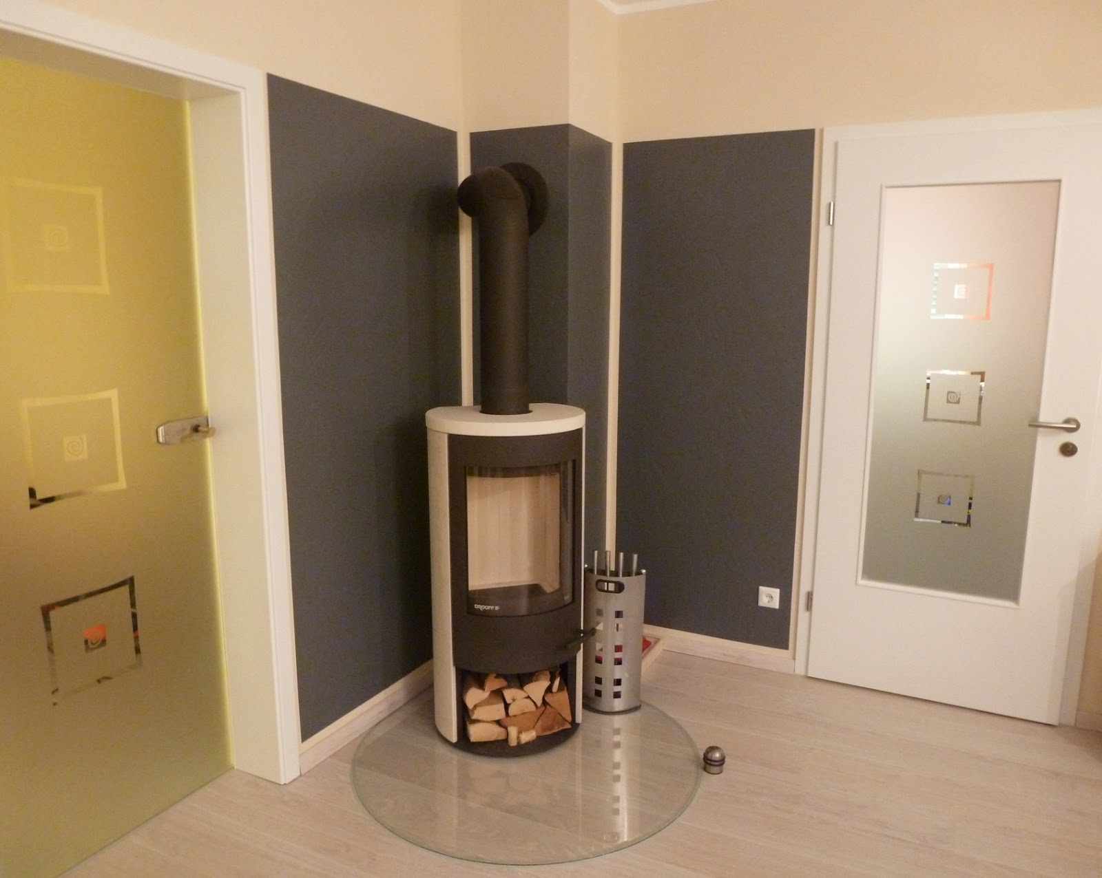 Natursteinwand Im Wohnzimmer Kaminofen Leseecke Die Erste Bundesimmissionsschutzverordnung Legt Fest Welche Emmissionsgrenzwerte Kaminfen Einhalten Mssen Foto Steffen Malyszczyk Foto Steffen Kamin Wandgestaltung Ziakia Fr Die Wandgestaltung Knnen