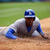 Dodgers designan a Arruebarruena para asignación.