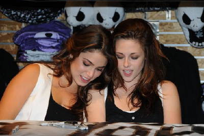 Nikki Reed photos Nikki Reed photos