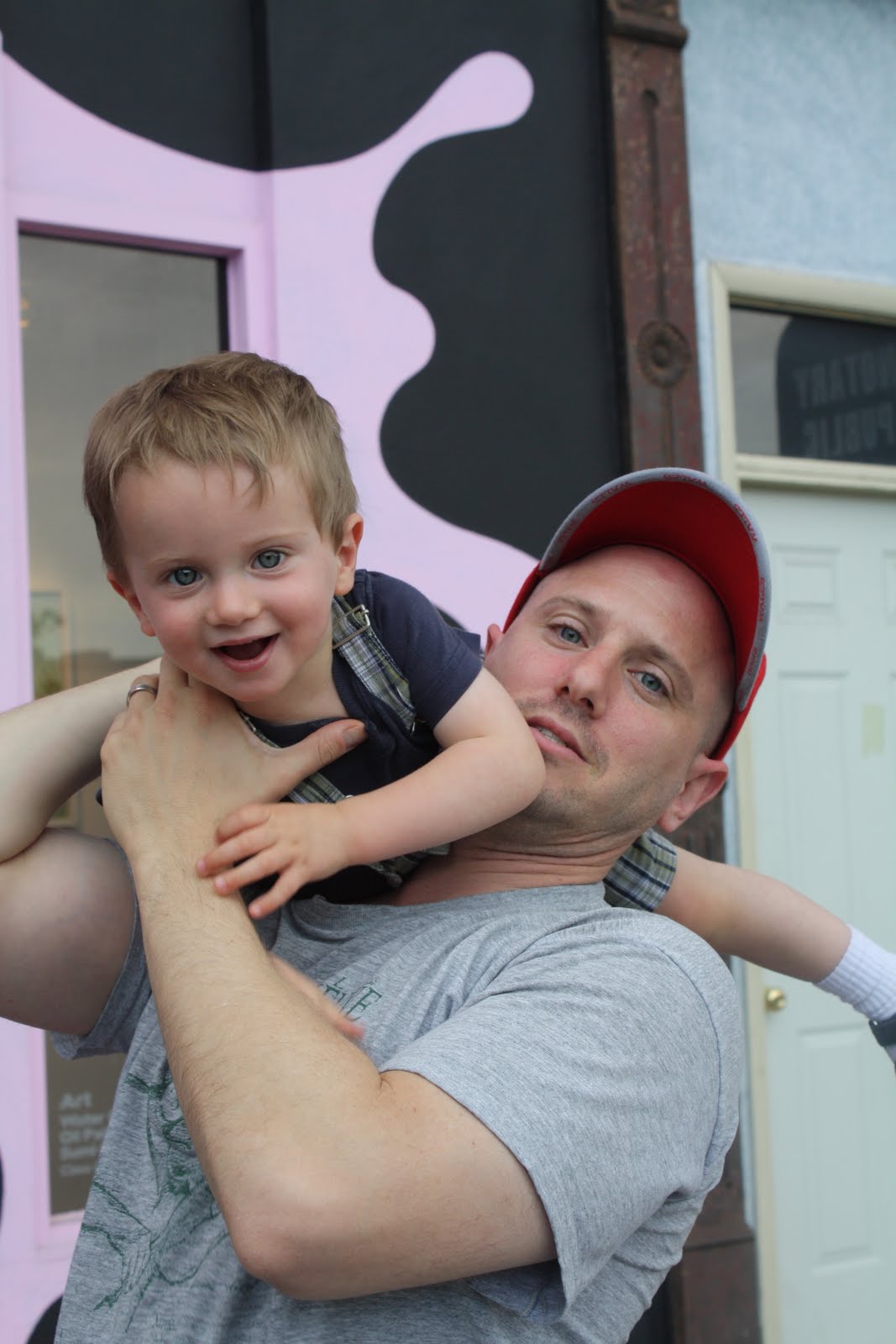 Sparrows & Spatulas May 2011