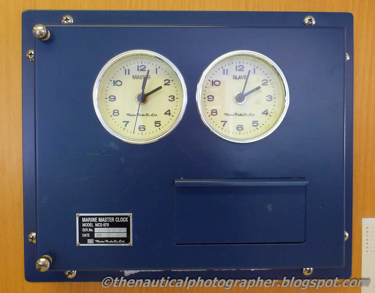 The Nautical Photographer What's a chronometer?