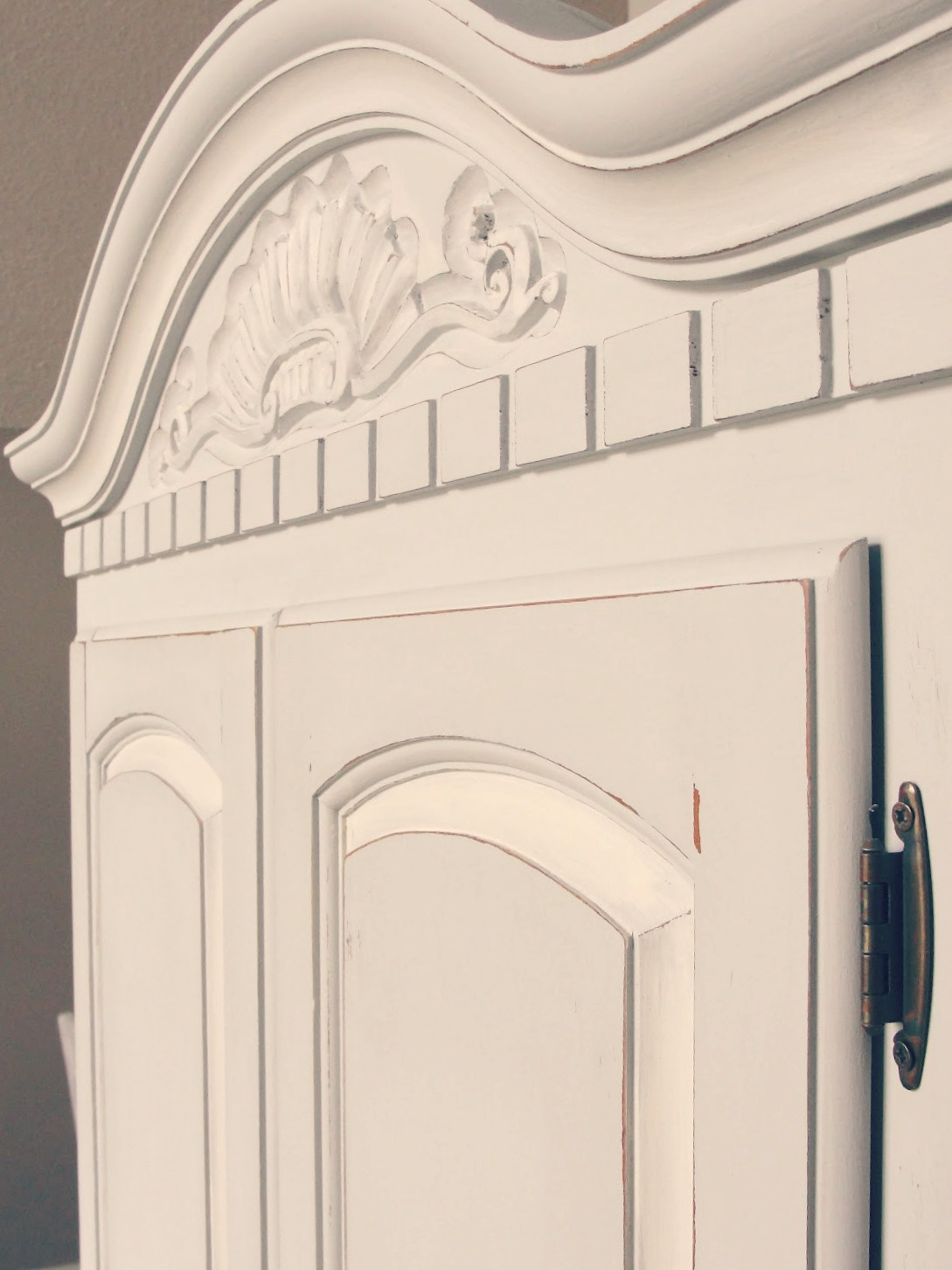 Putting Down Roots Entertainment Center Redo & The Skinny on Homemade