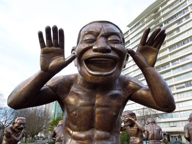A-maze-ing Laughter statue face