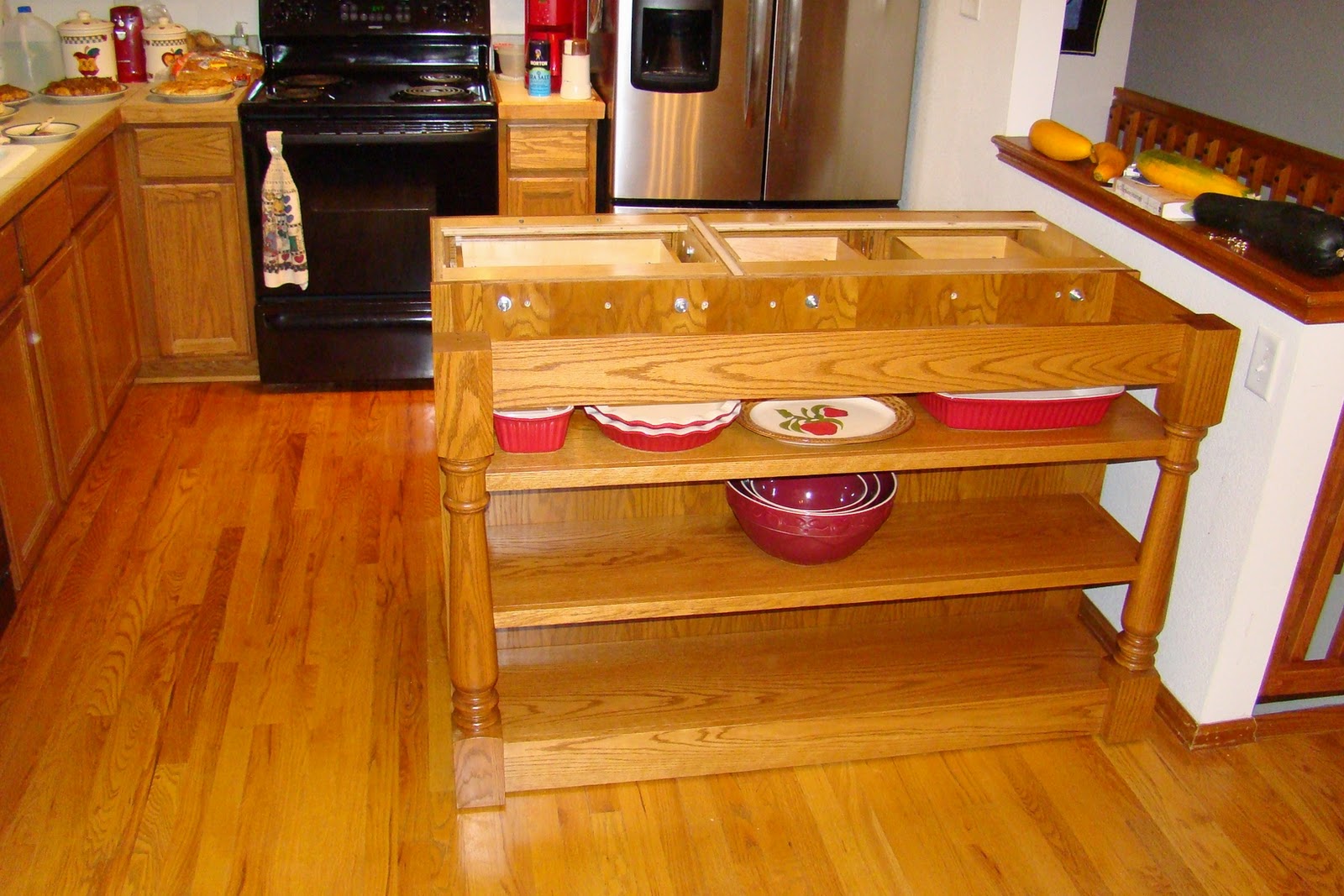 Kitchen island cabinet Mobile Kitchen Island