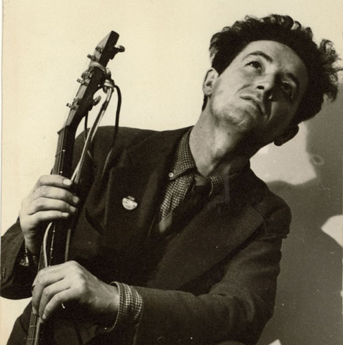 woody guthrie Woody guthrie, in writings uncovered by a scholar working on a book, railed against donald j trump’s father, fred, or “old man trump,” who was his landlord. woody guthrie Woody guthrie, in writings uncovered by a scholar working on a book, railed against donald j trump’s father, fred, or “old man trump,” who was his landlord.