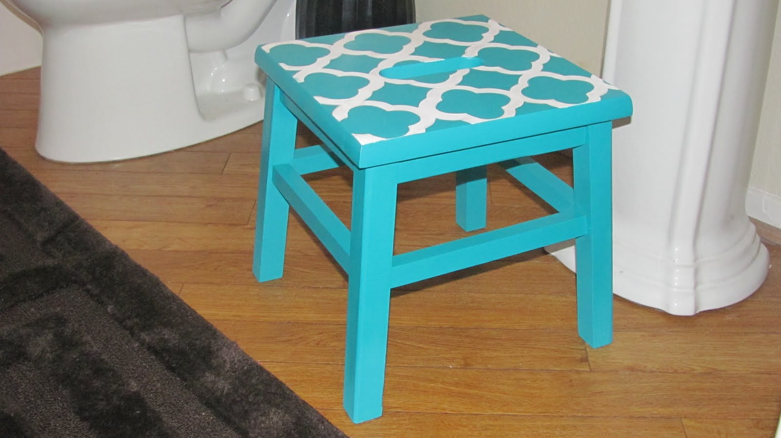 The A List Step stool upcycle