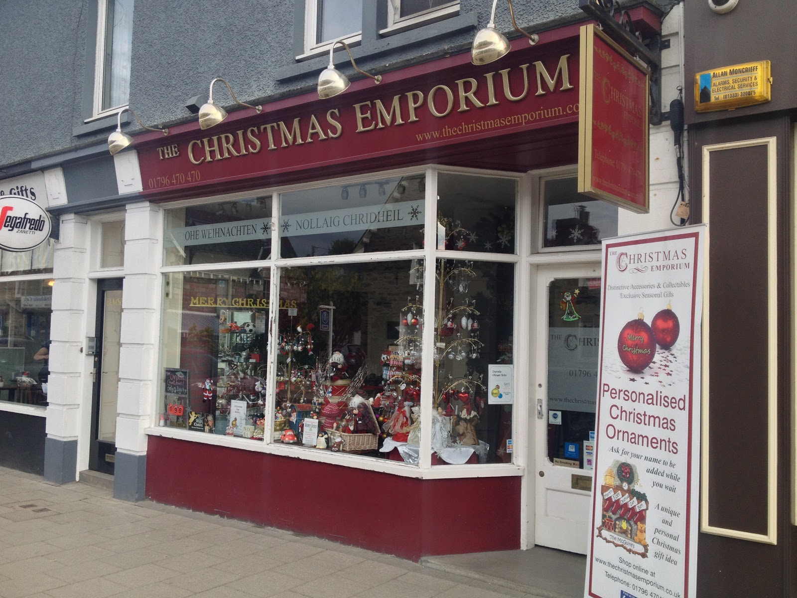 Craigatin House and Courtyard Pitlochry Scotland SHOPPING IN PITLOCHRY