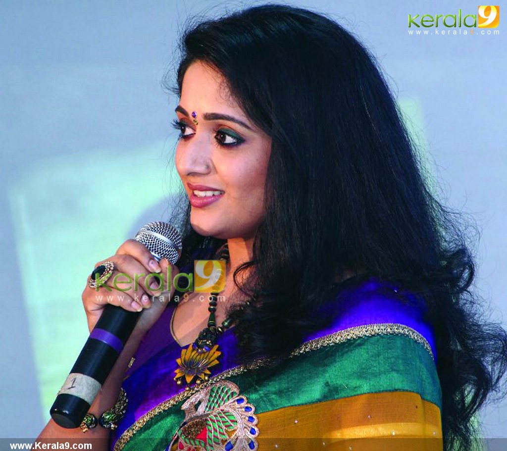 kavya madhavan caste