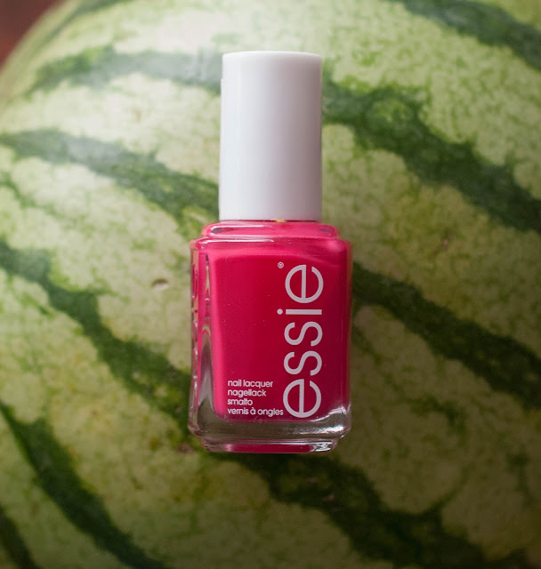 In my belly and on my nails - Watermelon, partly by Essie - Linda, Libra, Loca