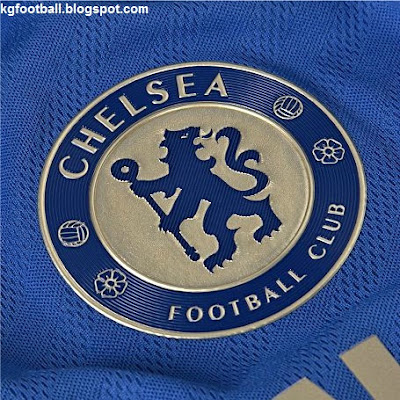 Nueva camiseta del Chelsea Chelsea+FC+Home+Kit+2012-13'+-+Badge