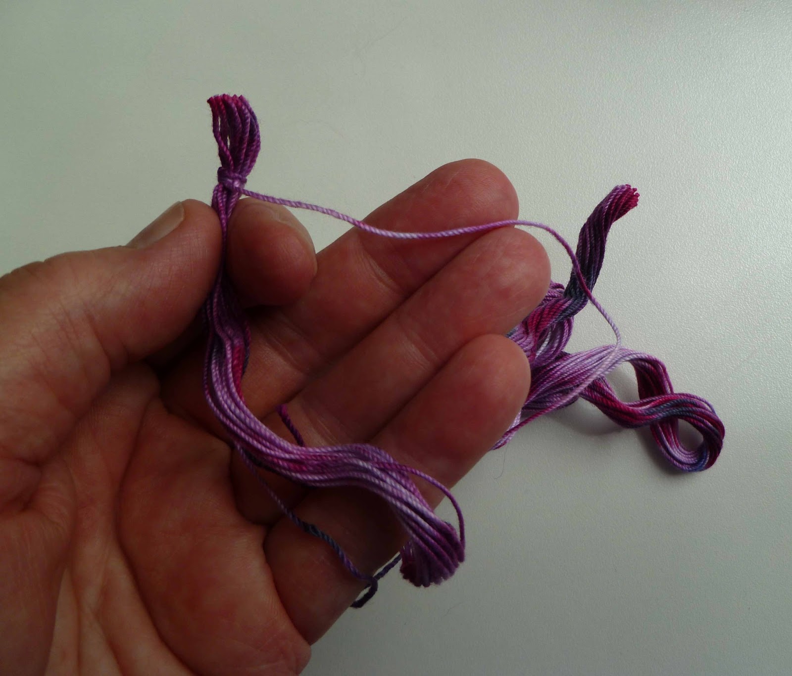 sew sew art Dyeing embroidery thread