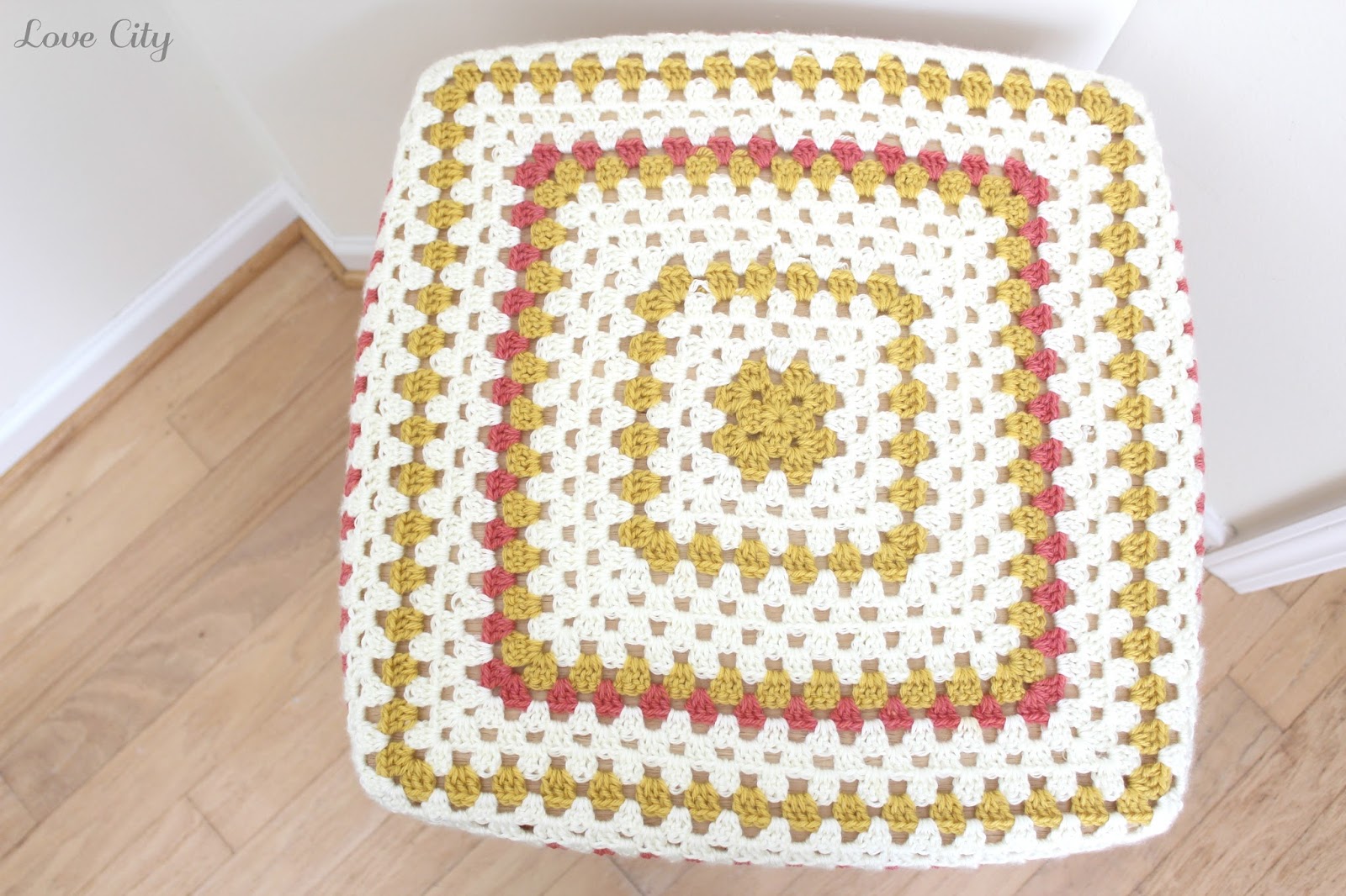 Love City crochet love {granny square table or stool cover}