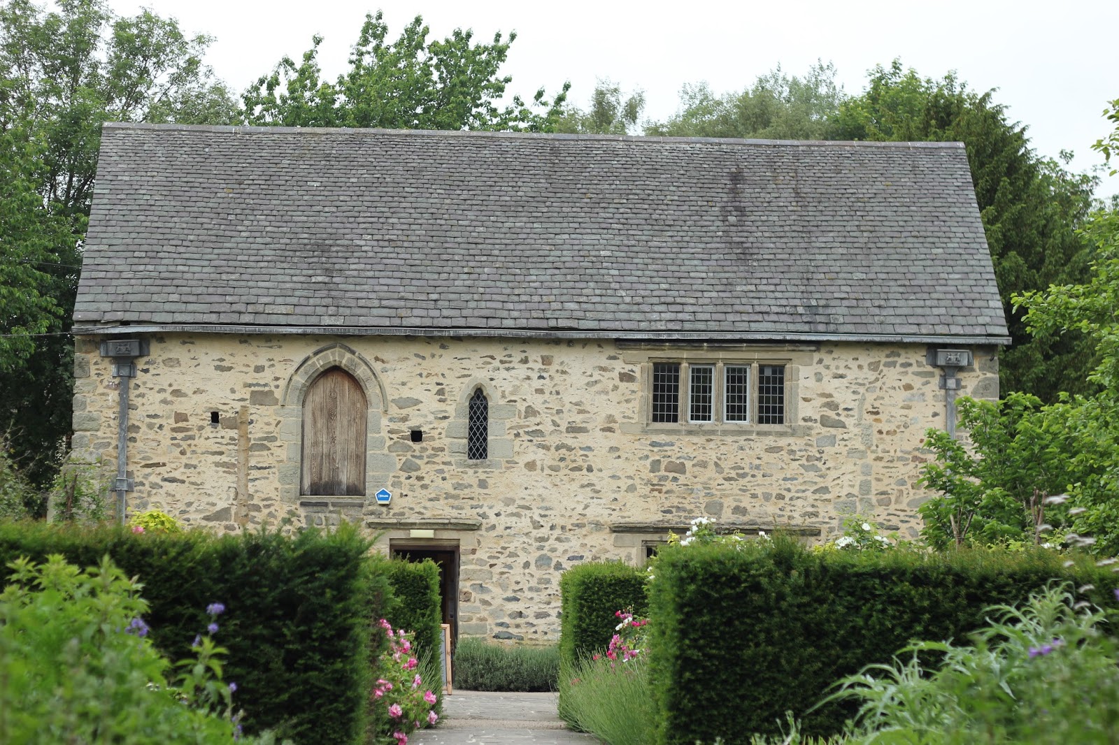 HeidiElizabeth family blog from the UK Donington Le Heath Manor House