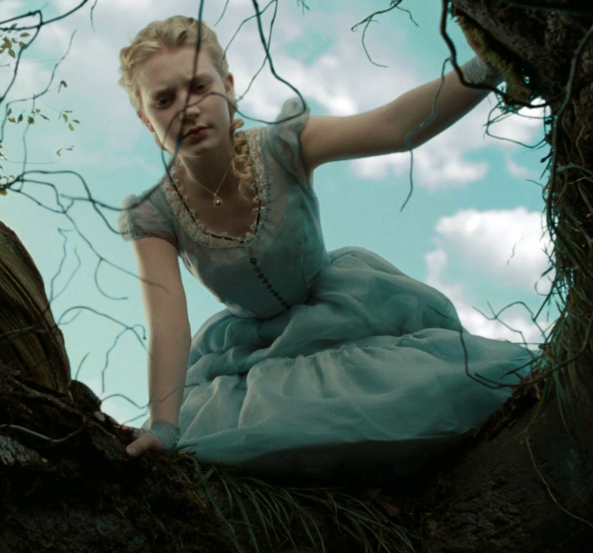 MOSTBEAUTIFULGIRLSCAPS: Alice in Wonderland.