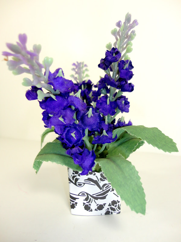 Do It Yourself Flower Arrangement The Waverlys