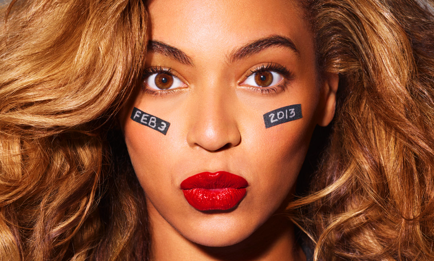 http://4.bp.blogspot.com/-H9IBD4wt5X8/URAanNR2ADI/AAAAAAAAaOI/5FFVS71O_sM/s1600/Beyonce+2013+%C4%B0stanbul+Konseri+Ne+Zaman,Beyonce+Konseri+Nerede,2013+arkaplan+beyonce+resimi,2013+beyonce+firikik+video,2013+beyonce+avatar+(4).jpg