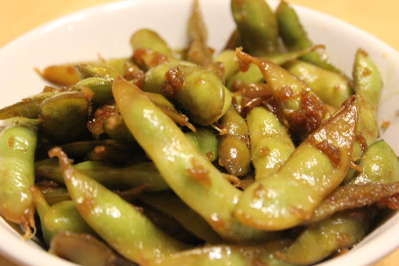 THE BUSY MOM CAFE Garlic Teriyaki Edamame