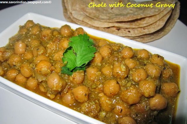 chole (chickpeas) with coconut gravy - south indian style /chana masala with coconut gravy