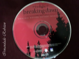 9 Diciembre- Imágenes del interior del Soundtrack de Breaking Dawn  CD2+%25281%2529