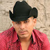 Espinoza Paz aplica dinheiro em imóveis