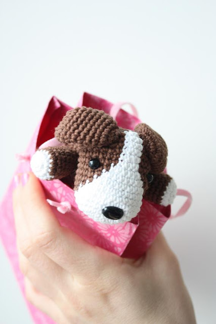 HAPPYAMIGURUMI: Amigurumi Dog Pattern in process