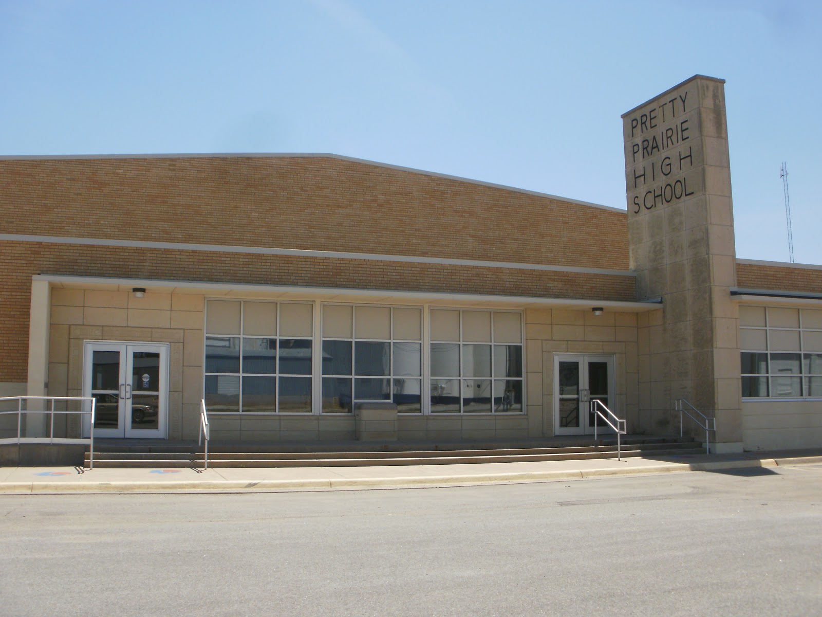 Captain Eight Goes Forth Jaunt To Waldron & Back