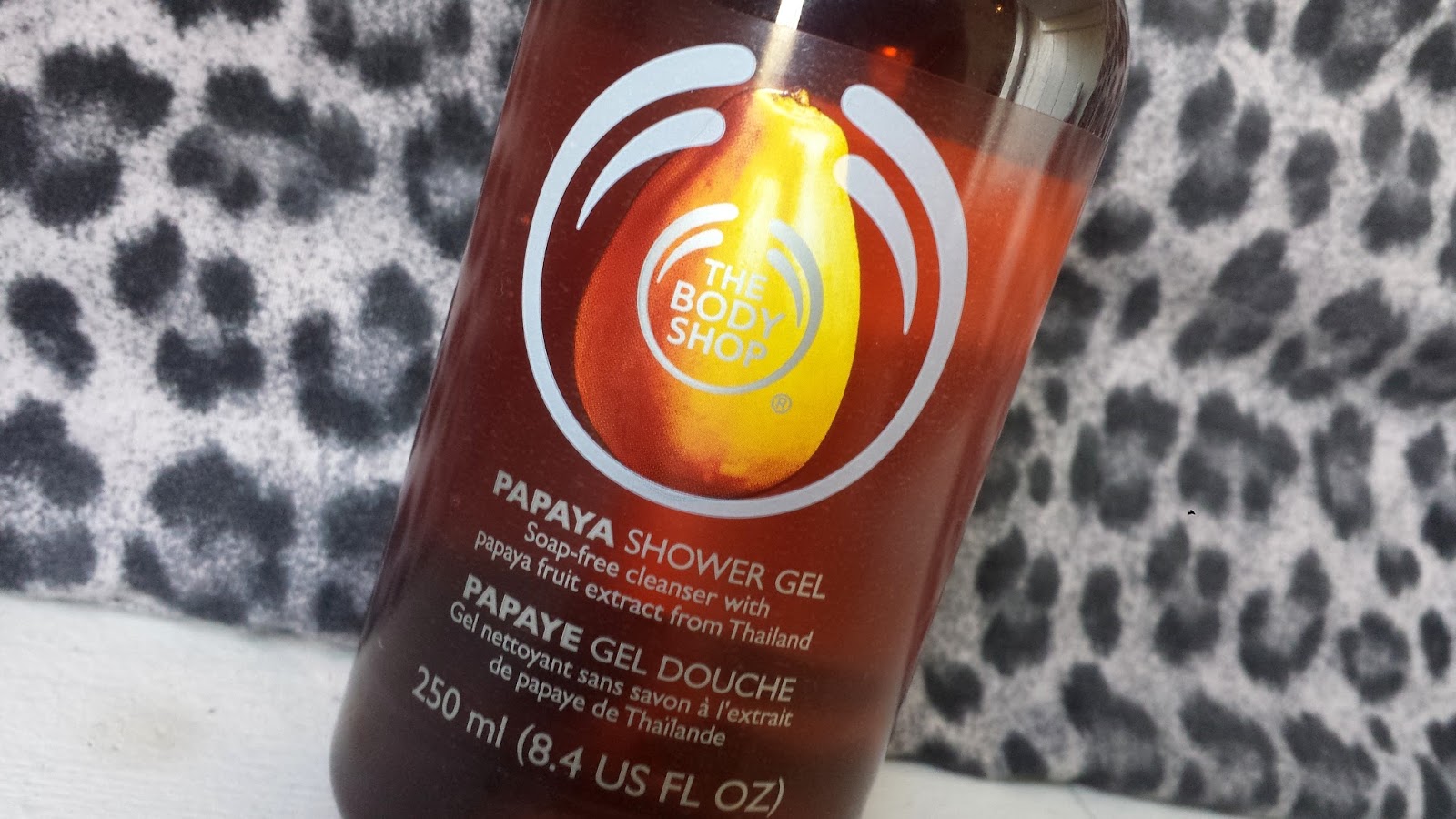 Body Shop Papaya Shower Gel & £10 Off! Mini Adventures