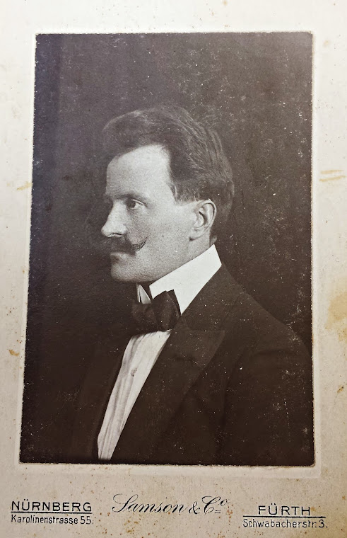 Opa Egbert mit 30 um 1908