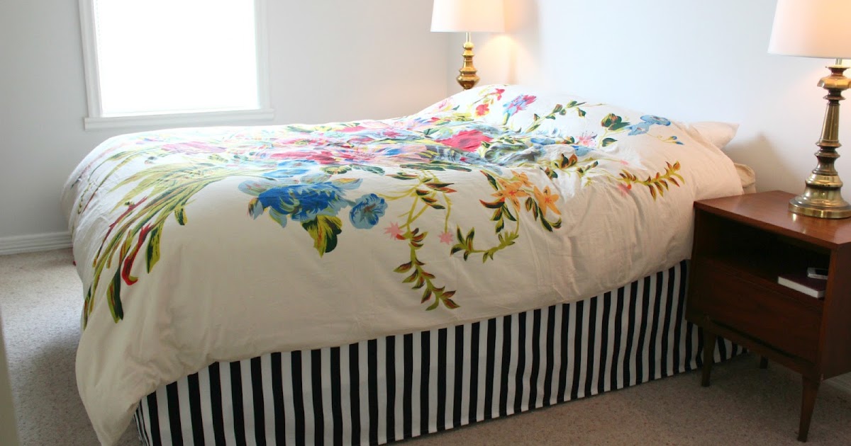 little lovelies tutorial easy DIY bed skirt