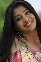 Nisha %2819%29.